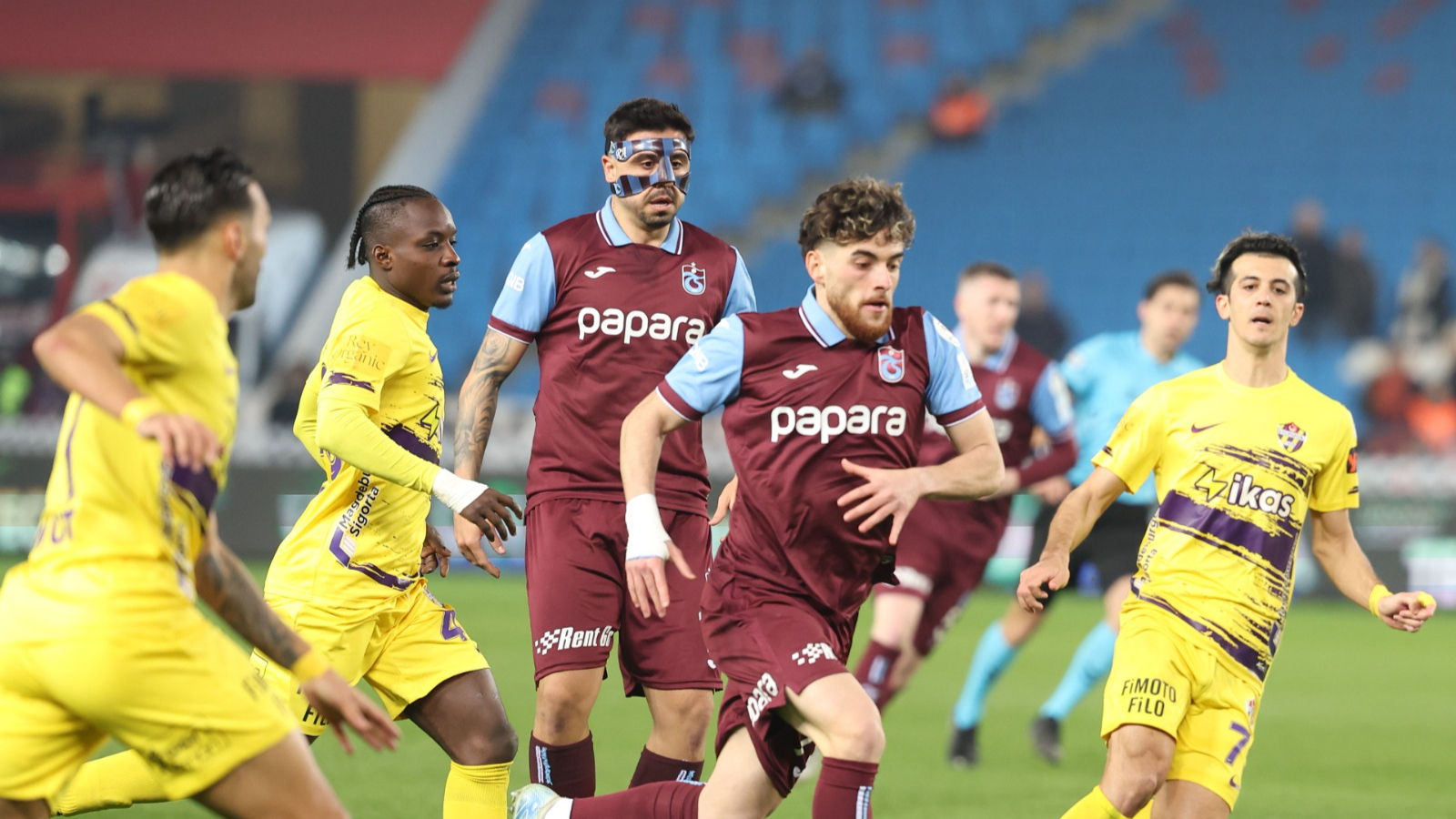 Trabzonspor’dan Kritik Zafer! Eyüpspor’u Geçti, Seriyi Uzattı!