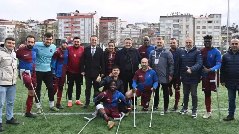 Trabzon’da Bordo-Mavili Şova Devam Ediyor!