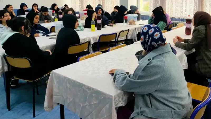 Bayburt’ta Liseli Kızlardan ‘Hak’ Çığlığı: Okulda Devrim!