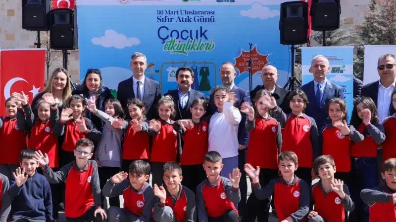 Bayburt’ta Çöp Alarmı! Çocuklar Sıfır Atık Kahramanı Oldu