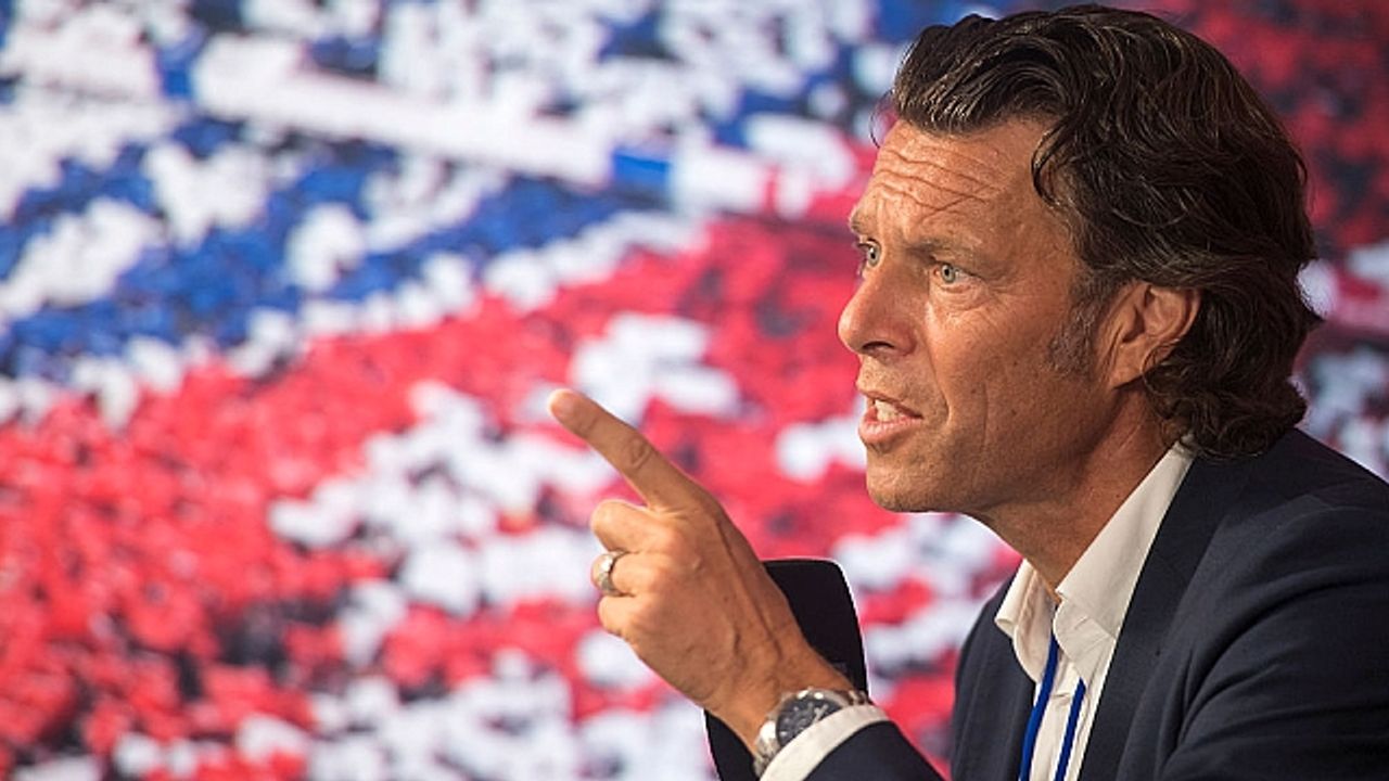 besiktastan derbi hamlesi urs meier istanbula geliyor.jpg