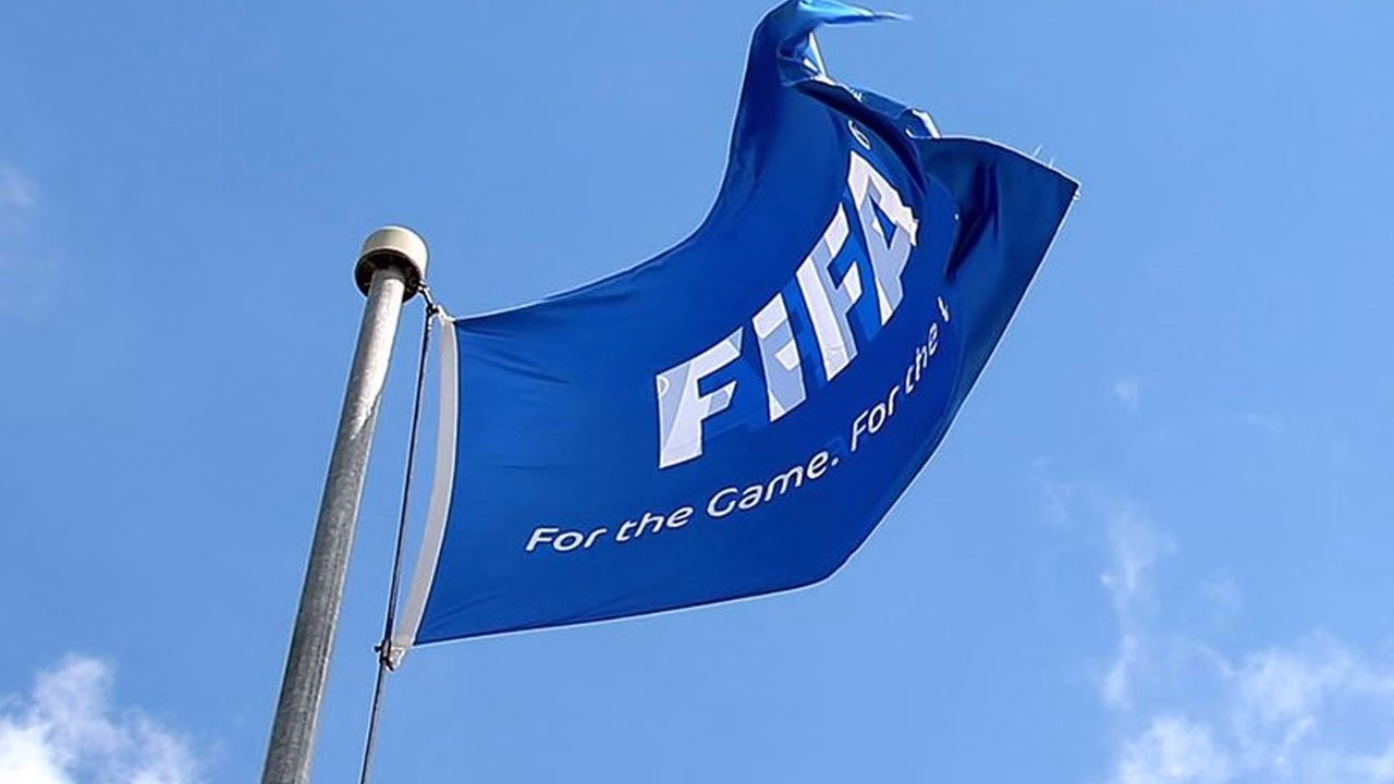 fifa 1 milyar dolar dagitacak kuluplere dev destek geliyor.jpg