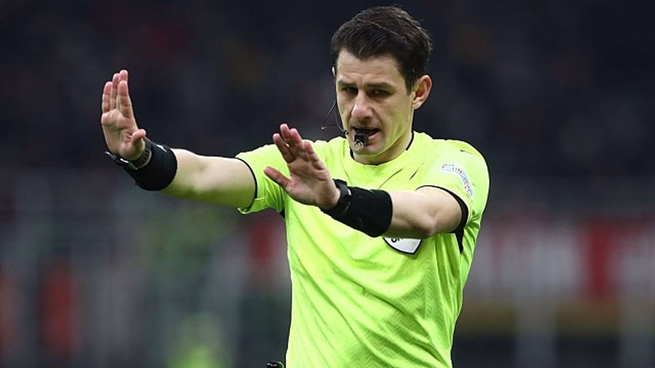 Hakem Meler’e İrlanda’da Şok! Sakatlık Maça Damga Vurdu