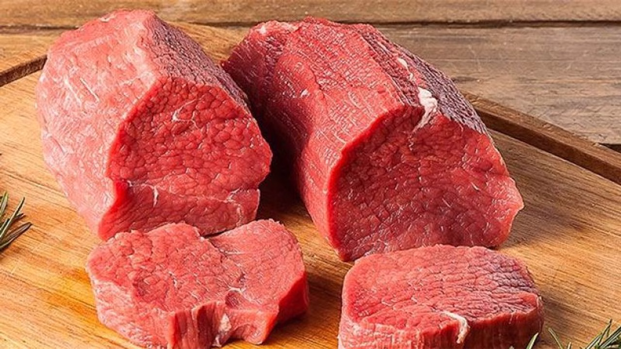 kirmizi etin kilosu uctu hayvanlarinizi kestirin cagrisi piyasa karisti.jpg