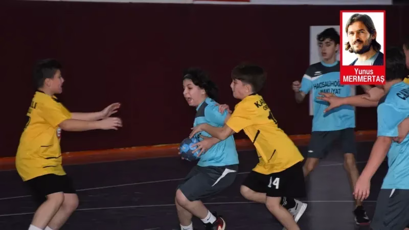 Hentbol Şampiyonasında İlk Maçı Kazanan Takım Belli Oldu: Özel Candan Koleji