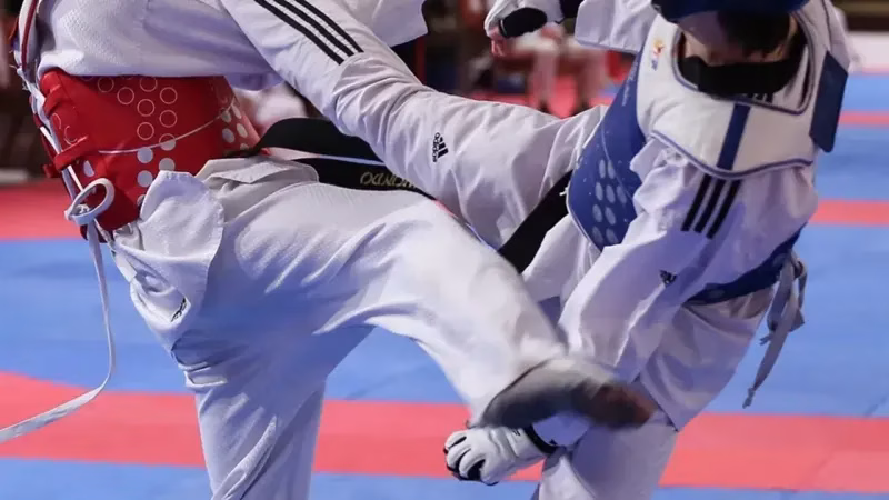 Gençleri Geleceğe Hazırlayan Kurslar Trabzon’da Sürüyor