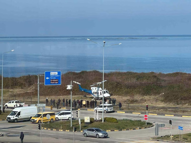 Trabzon’da Helikopter Paniği! Acil İniş Yapınca Korku Dolu Anlar Yaşandı