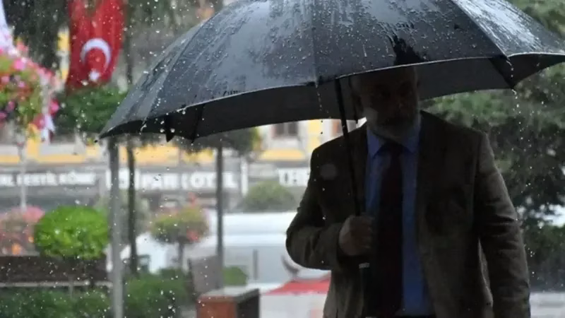 Gökten Taş Yağacak! Karadeniz’de Alarma Geçildi!