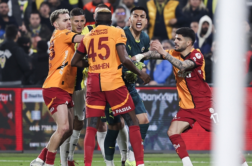 Galatasaray’a Göktaş’ı çarptı!