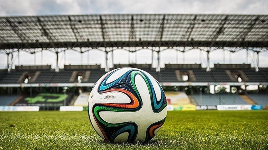 Futbol Dünyası ŞOKTA: Türk Takımı Rekor Sıra Atladı!