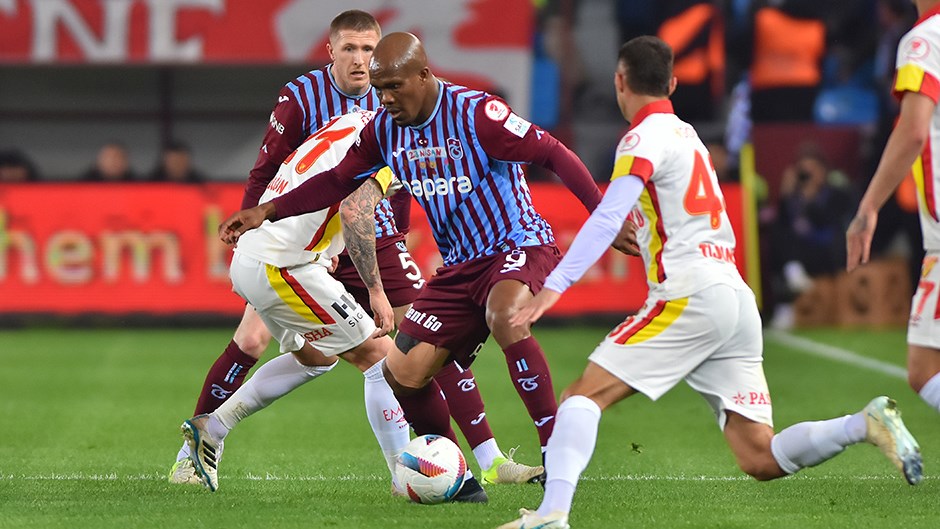 Nwakaeme’den Hakem İtirafı! “Penaltı Değil, Ofsayt Tartışması Yaşadık!”