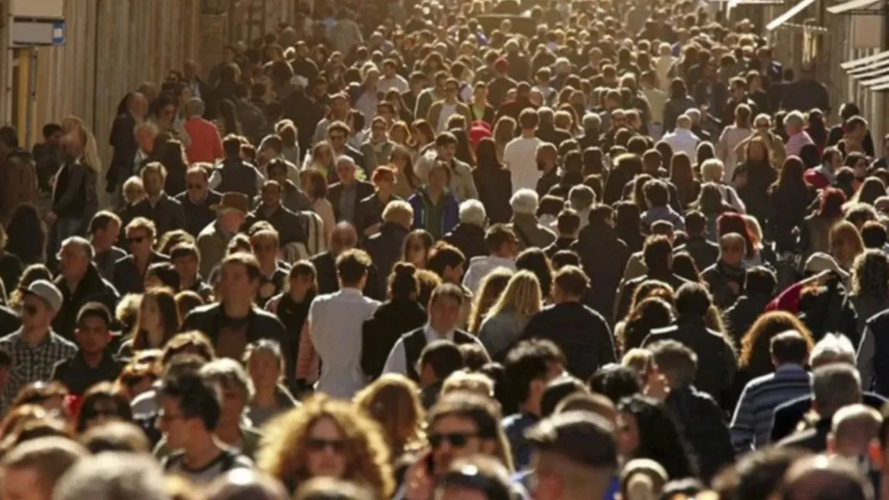 AKP-MHP İttifakı Çatırdıyor mu? Ekonomi Seçmeni Böldü!