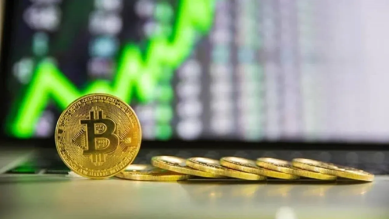 Bitcoin’den Vergi Şoku Sonrası Flaş Yükseliş! Kaos Mu, Fırsat Mı?