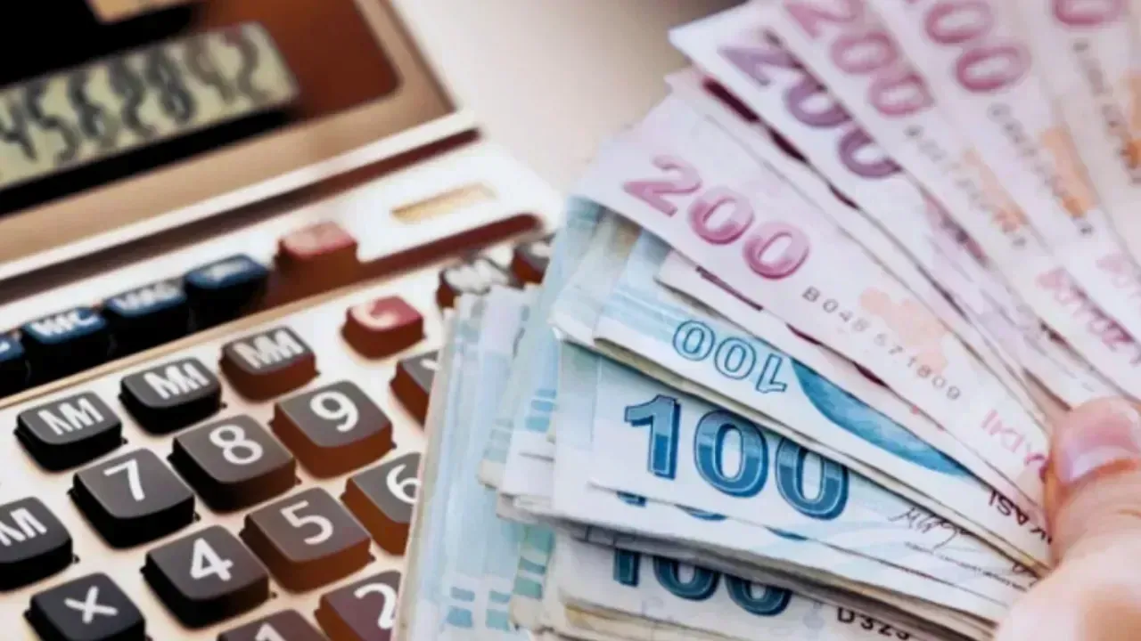 Faiz artışı sonrası tüketici harekete geçti: En ucuz ihtiyaç kredisi hangi bankada?