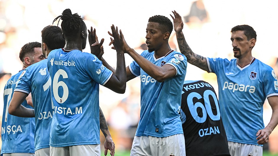 Bordo Fırtına’dan Şampiyonluk Sözü! Göztepe Maçı Milat mı?