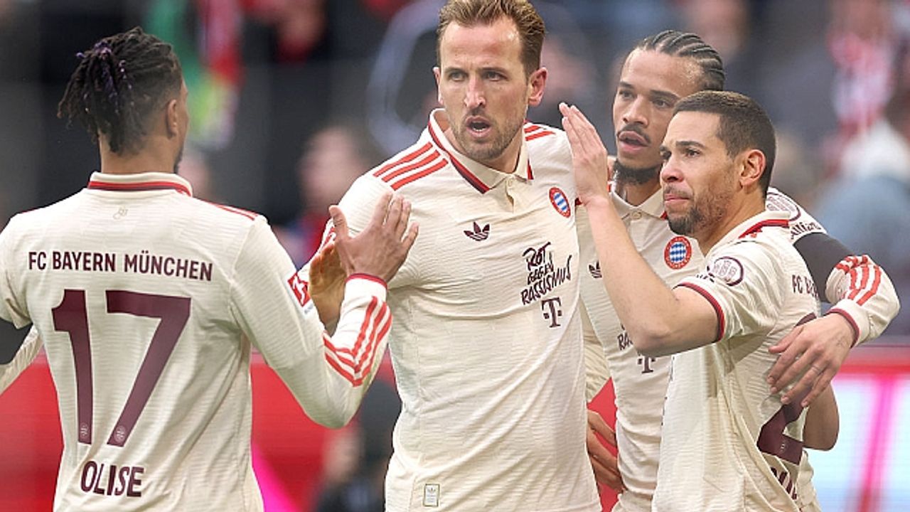 galatasaray gozunu leroy saneye dikti bayern munih bekleniyor.jpg