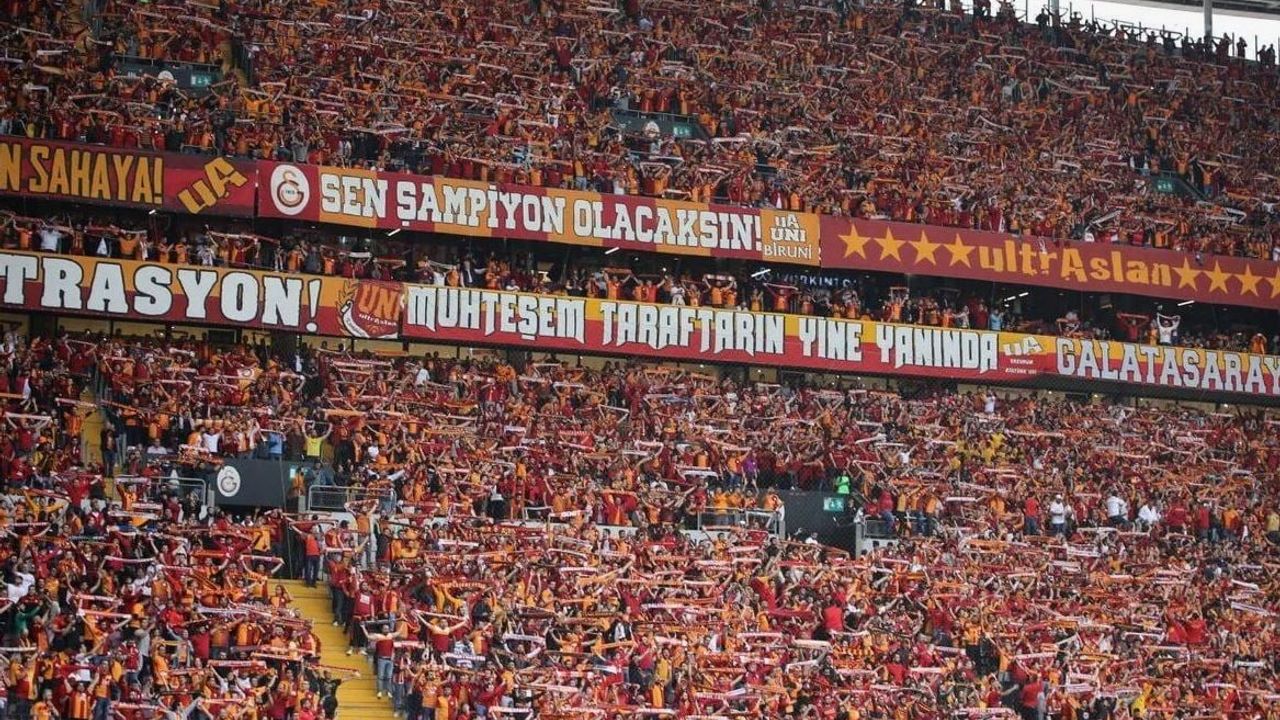 Osimhen ‘evet’ derse tarihe geçecek: 4 yıllık dev sözleşme hazır