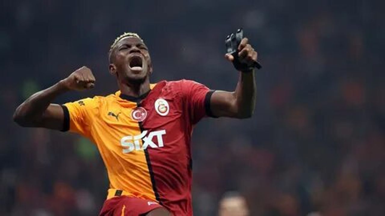 osimhenden derbi mesaji gercek galatasarayli olmak istiyorum.jpg