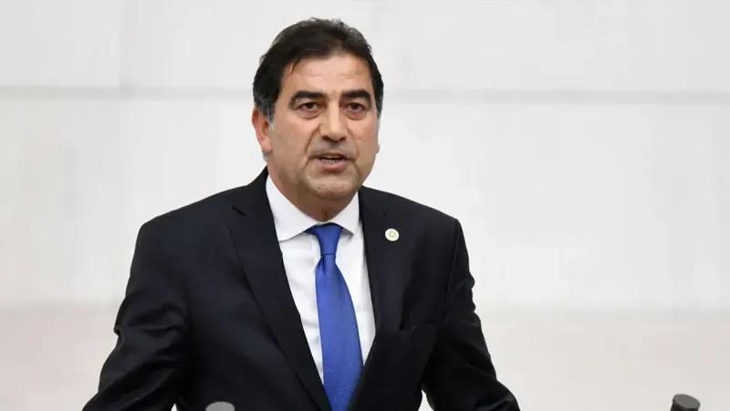Karaman’dan Bomba Trabzon Çıkışı: Siyasete Rağmen Aşk Bitiyor Mu?