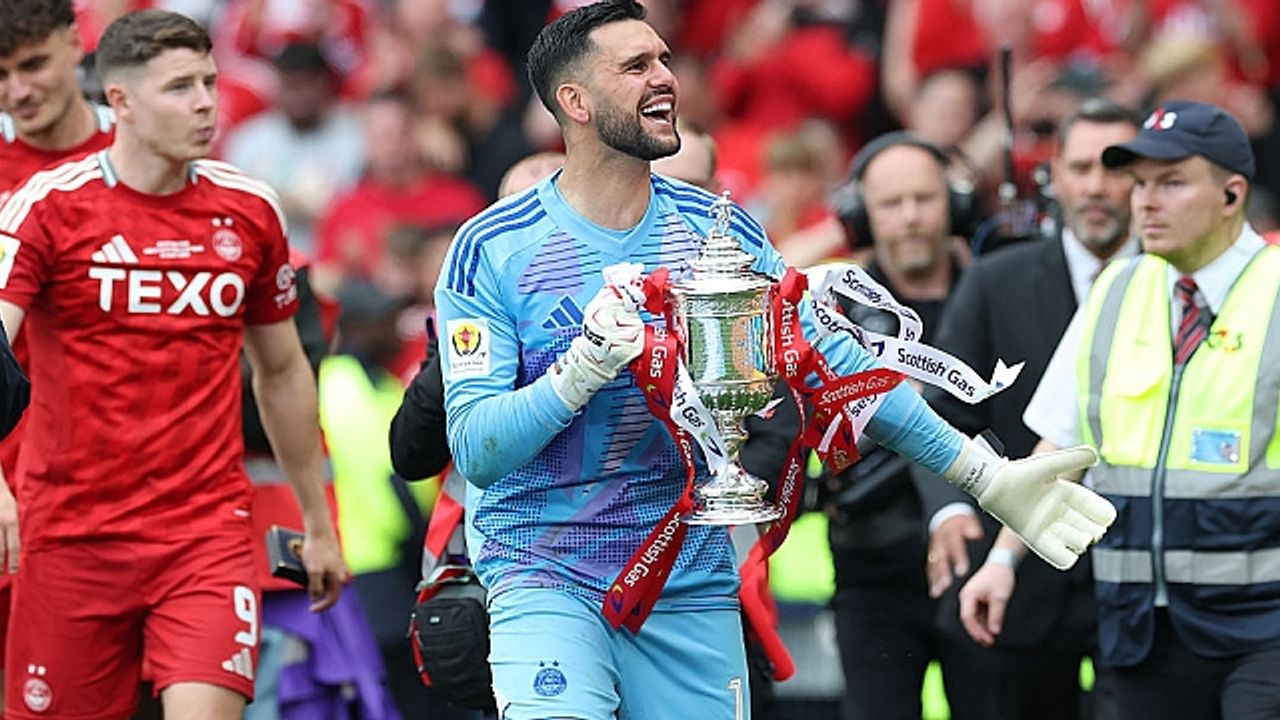 aberdeen tarih yazdi penaltilarda celtici yenip iskocya kupasini kazandi.jpg
