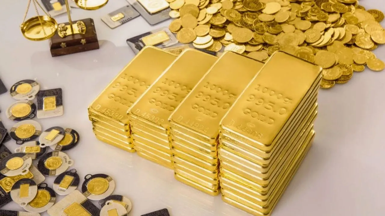 Altın fiyatlarında sert düşüş: Gram 4 bin liranın altında, uzmanlar uyardı