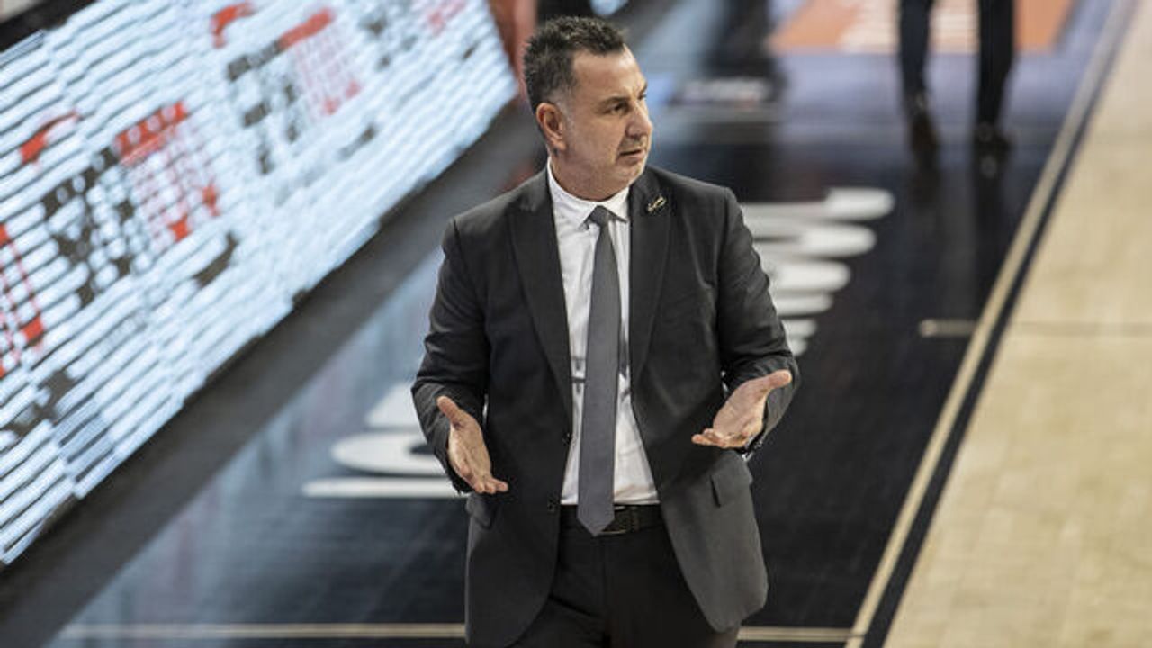 Beşiktaş Basket’te ŞOK! Ayhan Avcı Geri Döndü, Ortalık Karıştı!