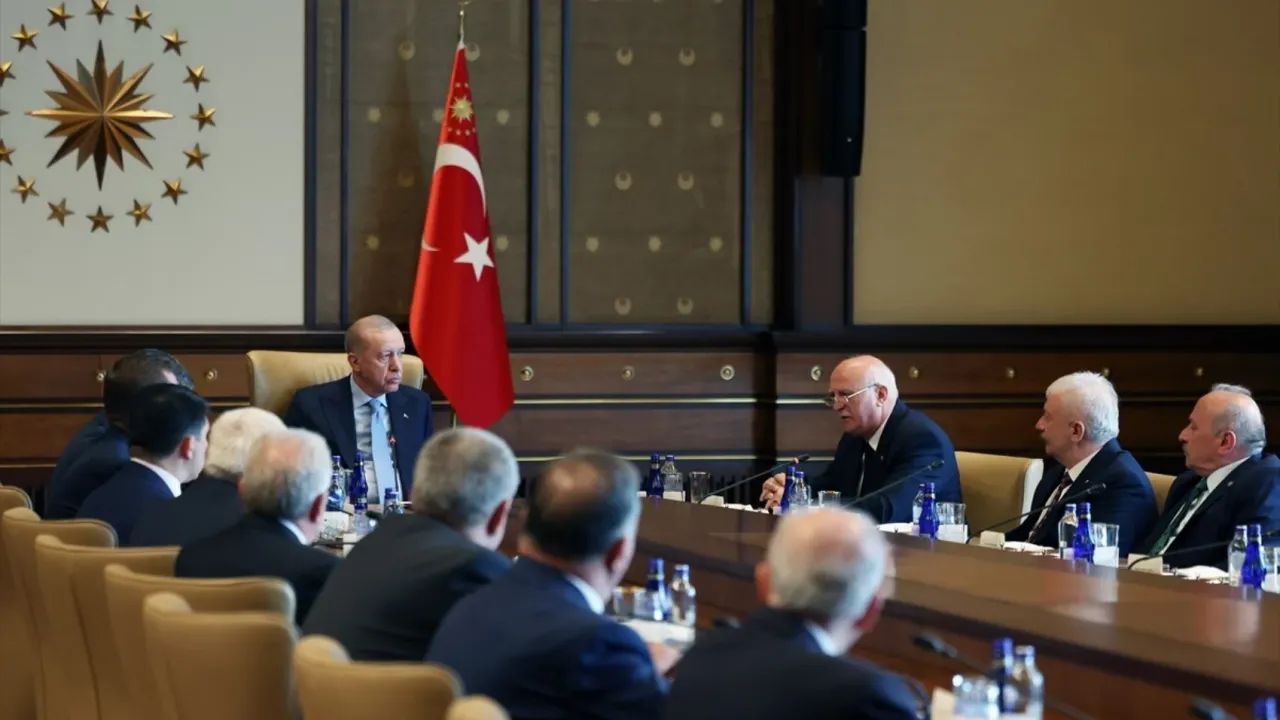 Erdoğan’dan Bomba İtiraf: “Ürünlerde Sıkıntı Var! Ama Panik Yok!”