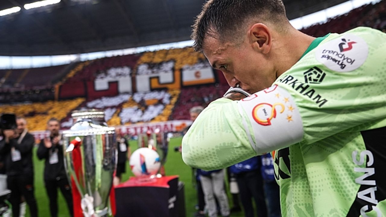 Muslera’nın Veda Gözyaşları: “Türkiye’yi Unutamam!”