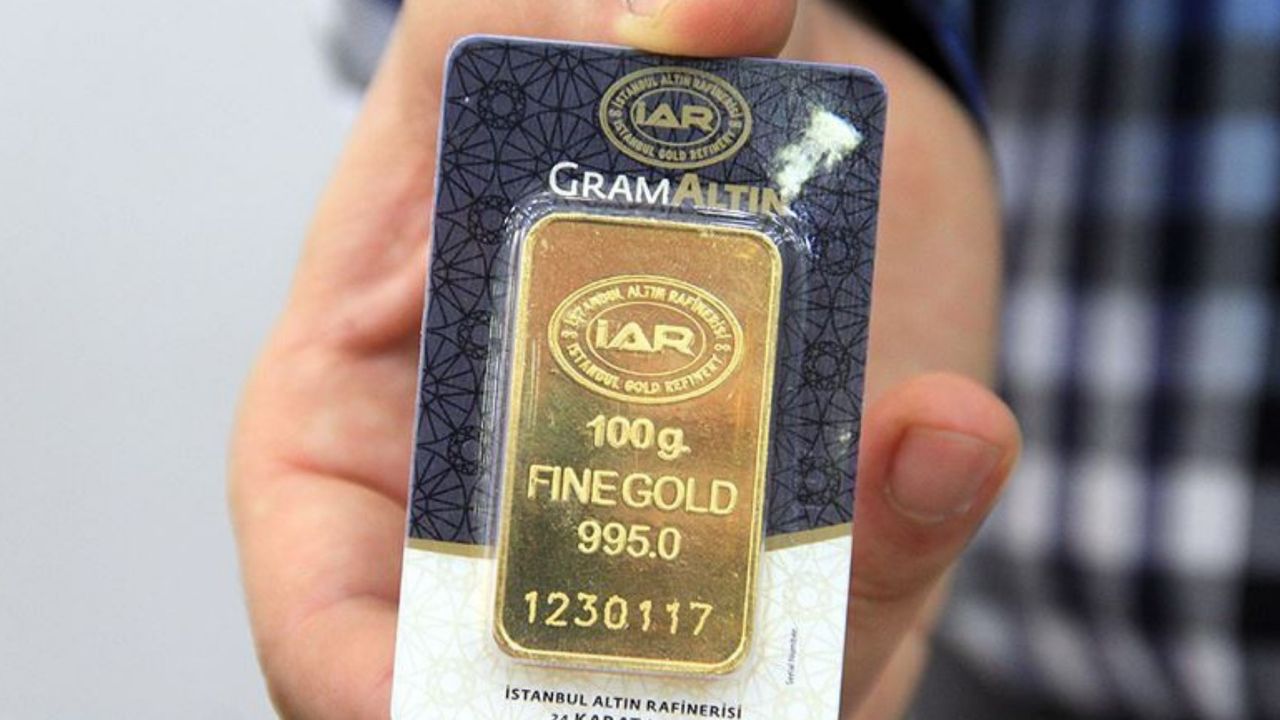 Altın Ateşi Yükseliyor: Rekor Üstüne Rekor! Yatırımcılar Şokta!