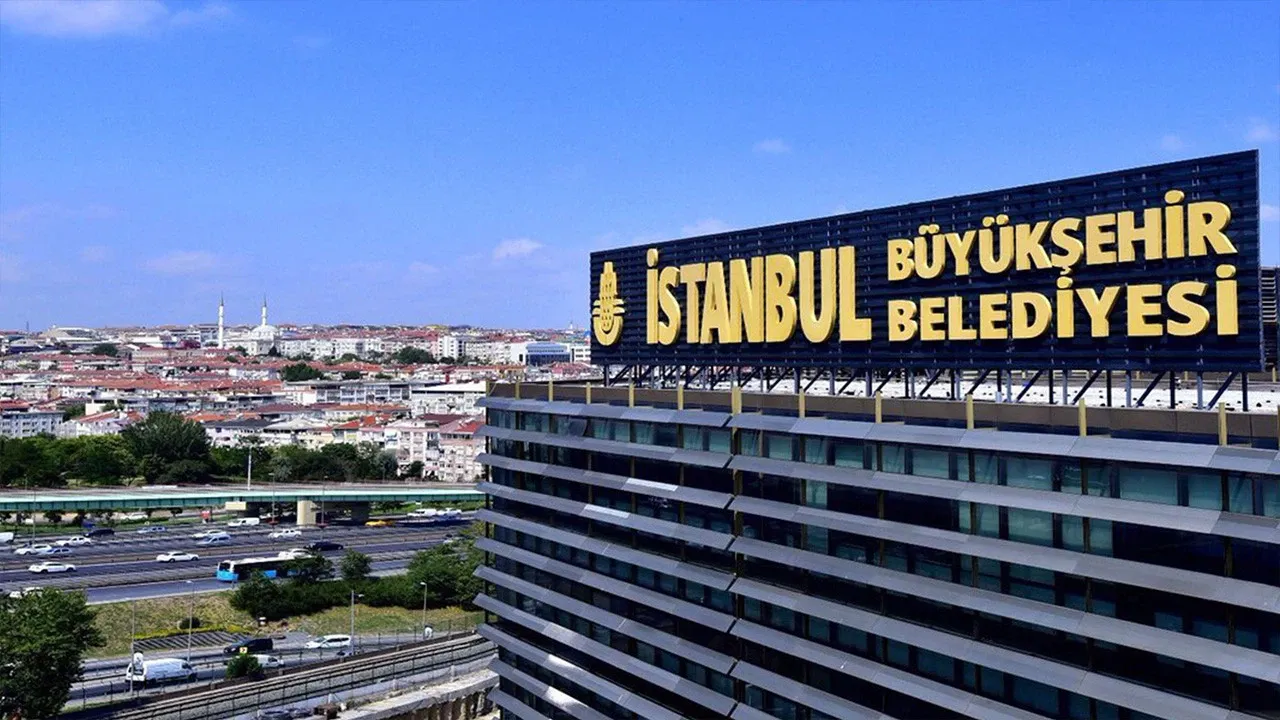 İstanbul’da Deprem Etkisi! İBB’de Yolsuzluk Tsunamisi: 47 Gözaltı!