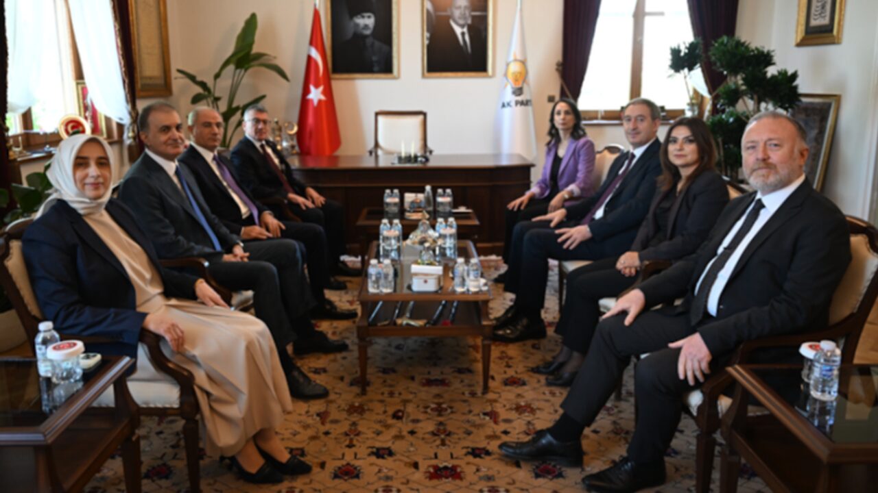 Bayram Affı Hayalleri Buzdolabına! AKP ve DEM’den Şok Karar!