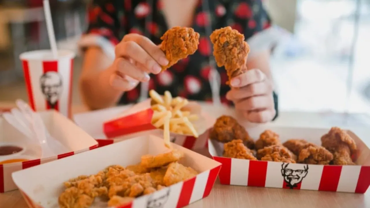 kfc ve pizza hut turkiyeye geri donuyor.webp