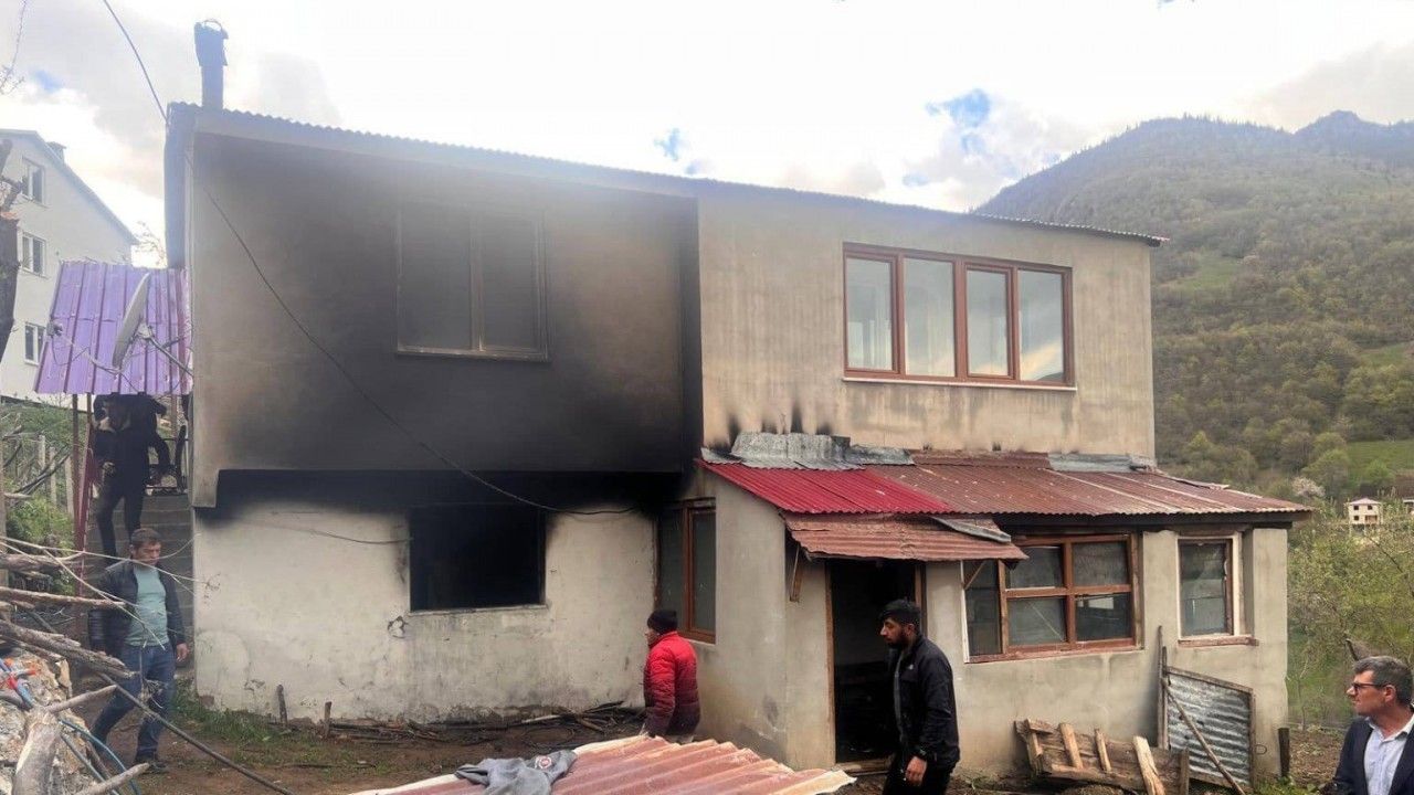 Alevler İçinde Son Tango! Yaşlı Adamın Feci Ölümü