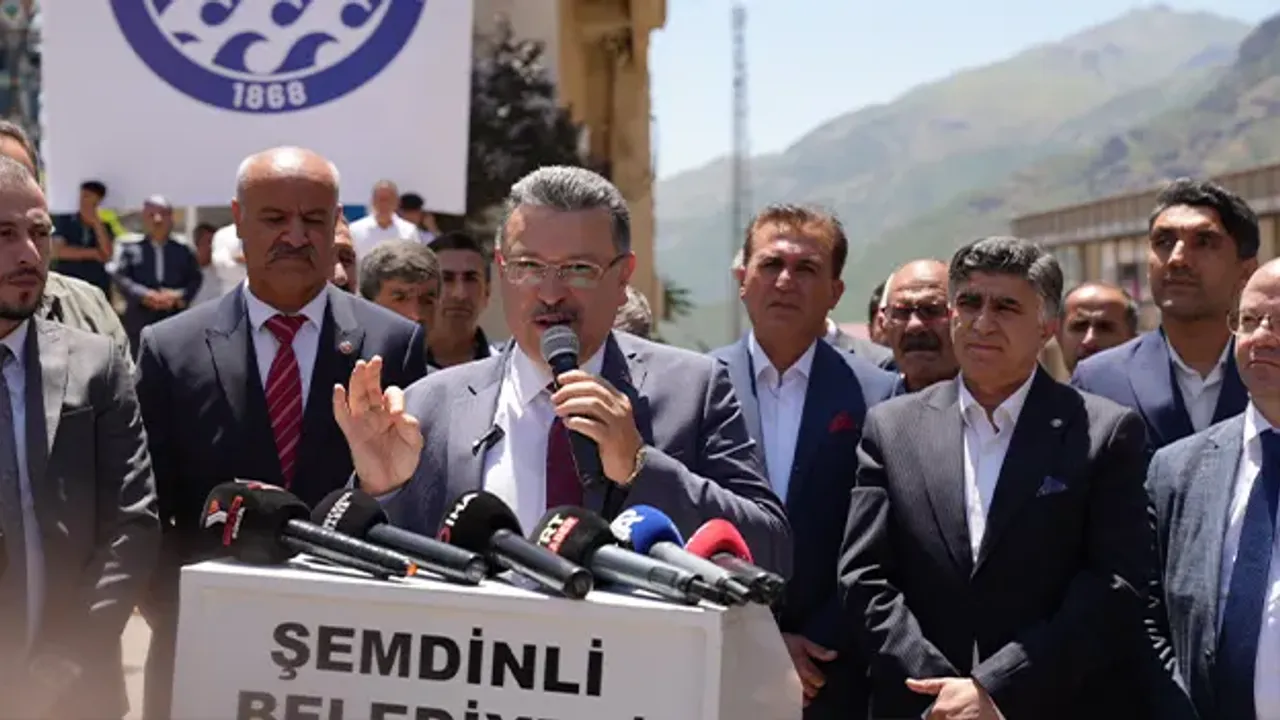 Şemdinli’de Skandal Karar: “Trabzon Caddesi” Açılışı Gerçek Mi, Propaganda Mı?