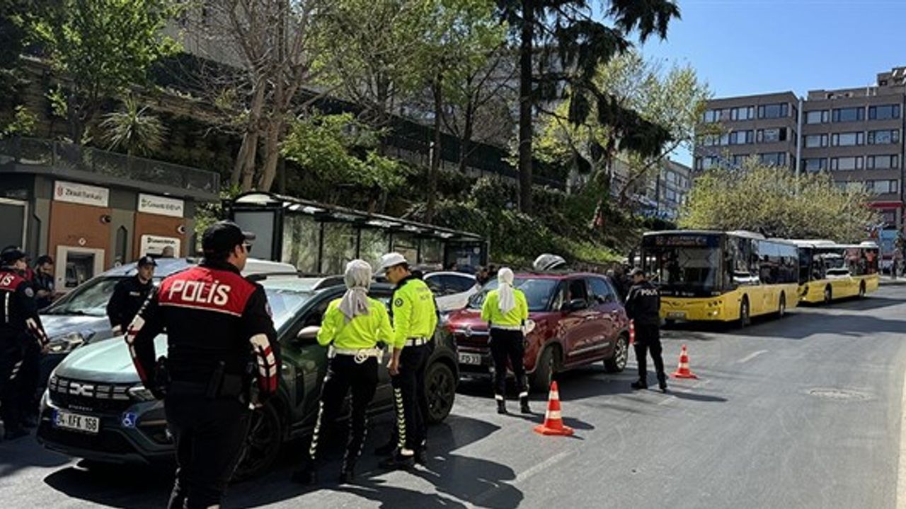 İstanbul Nefes Aldı! Dev Operasyonla 949 Suçluya Şok Baskın