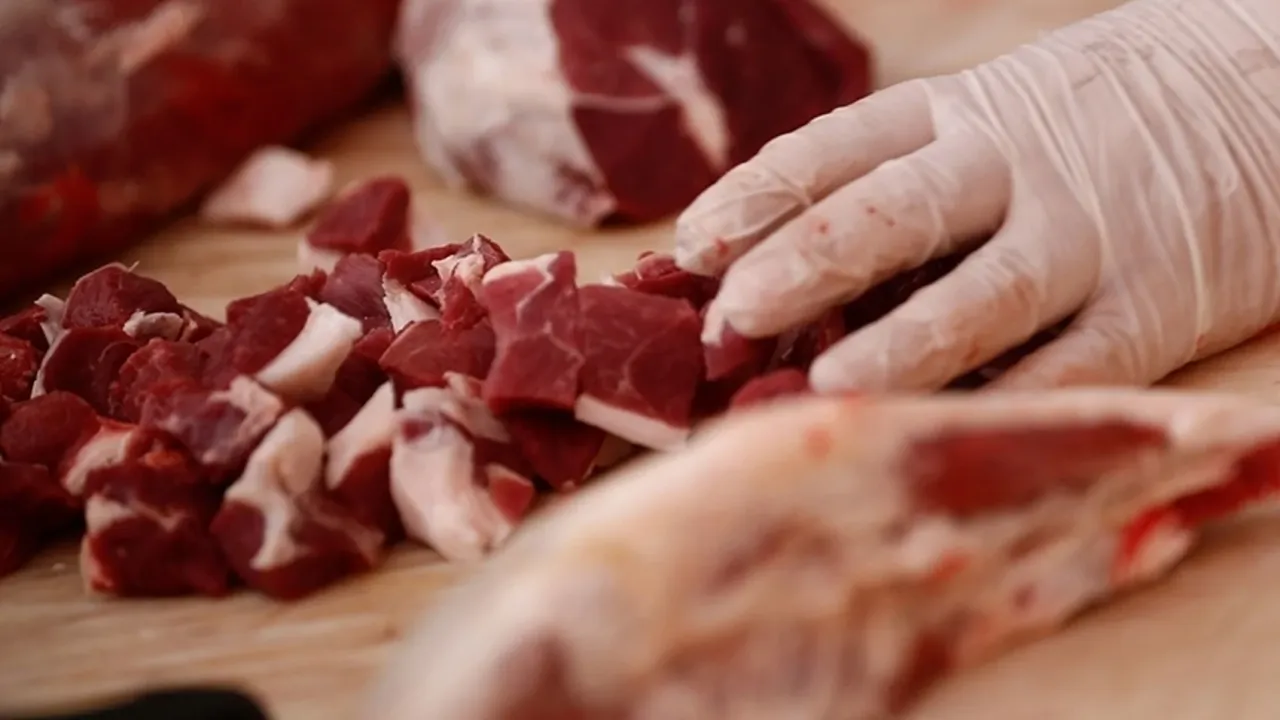 Kıyma Şoku: Bayram Sofraları Karardı! Et Fiyatları Uçuşta