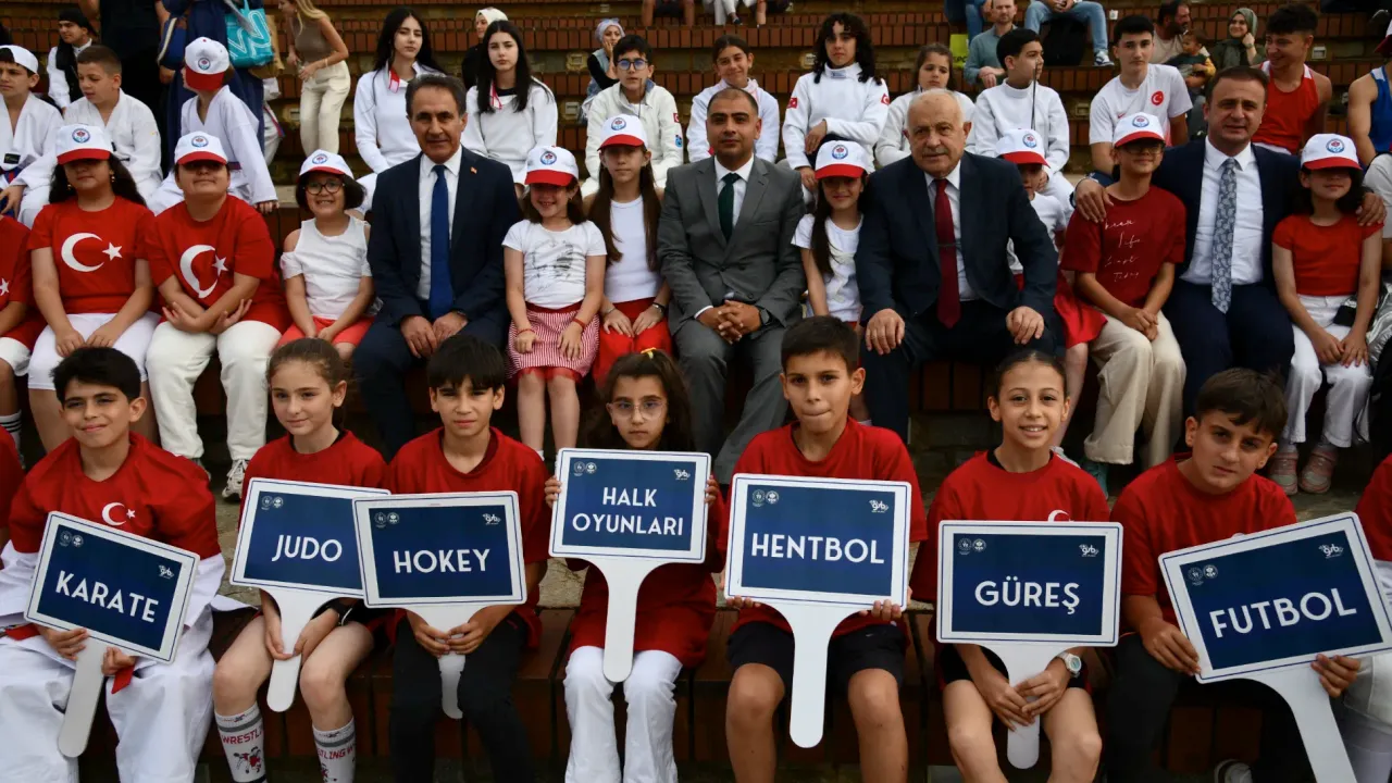 Trabzon’da Spor Devrimi: 10 Bin Çocuk Sahaya İniyor!