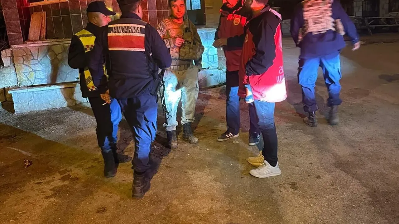 KAÇKAR KABUSU: Eğitim Uçağı Dağa Çakıldı, Mucize Kurtuluş!