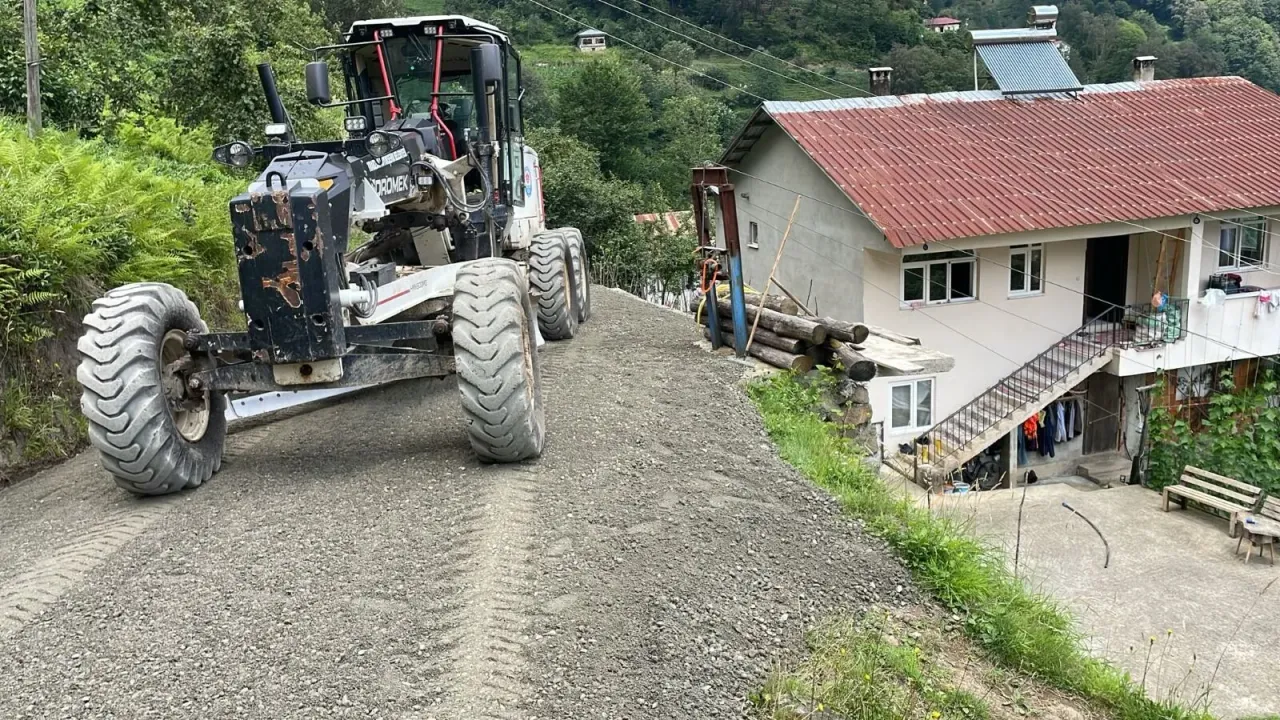 Trabzon’da Beton Devrimi: 18 İlçe Şantiyeye Döndü!