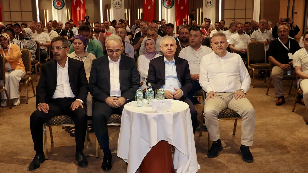 Sendika Başkanı’ndan Şok Çağrı: “Refah Savaşı Başlatıyoruz!”