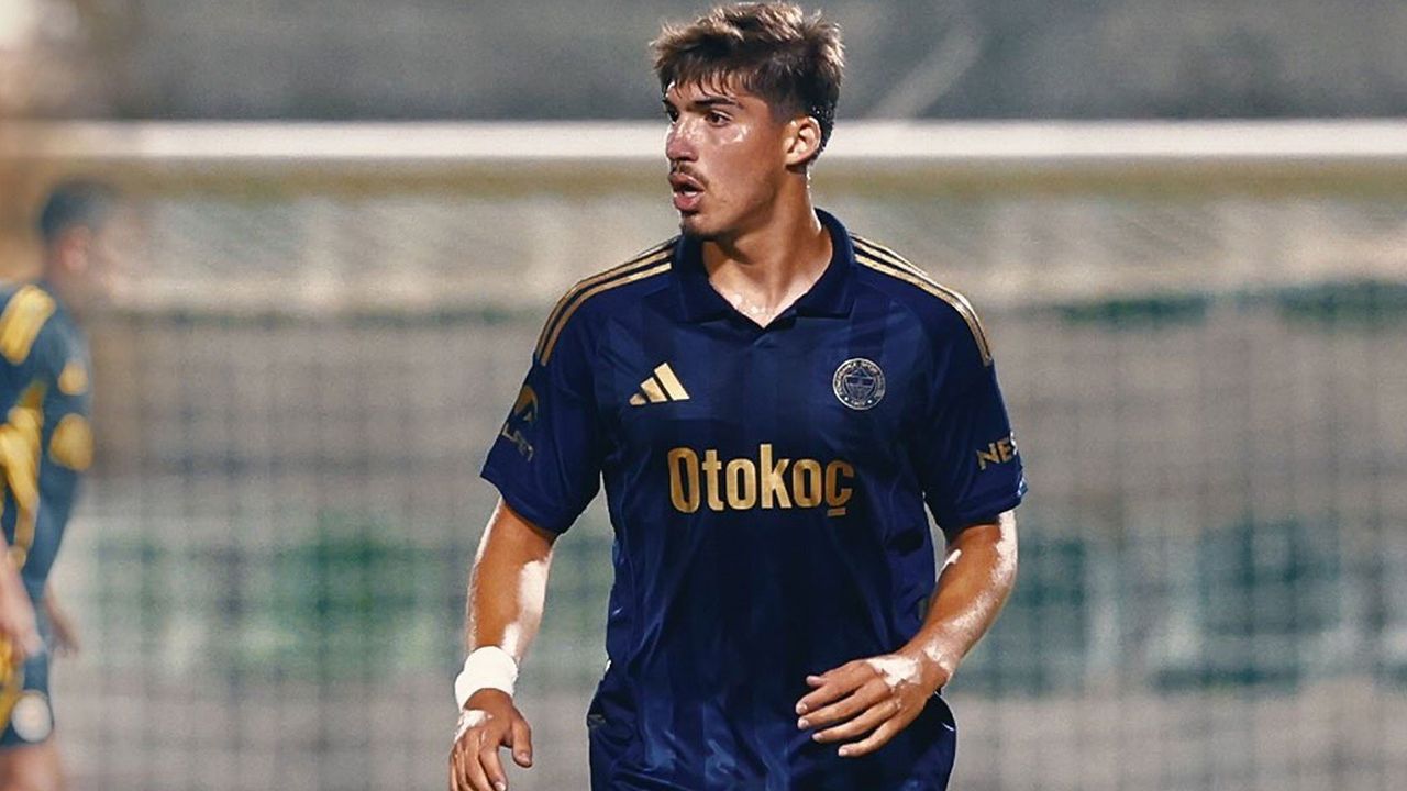 Fenerbahçe’de ŞOK! Yıldız Oyuncu İçin İtalyan Devi Devrede!