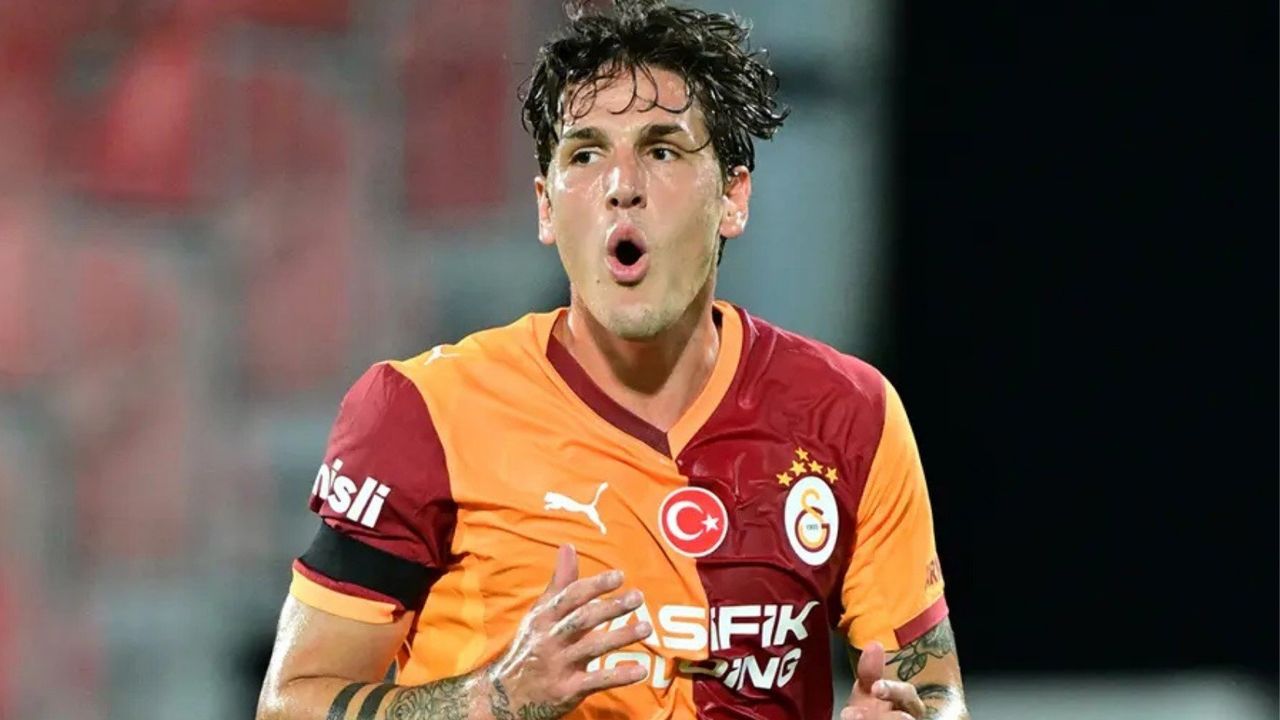 sari kirmizidan siyah beyaza zaniolonun yeni duragi belli oluyor.jpg