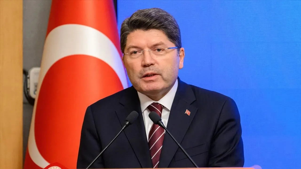 adalet bakani af aciklamasi.webp