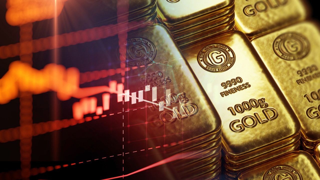 Altın piyasası alev alev: Gram altın ile çeyrek ve Cumhuriyet altını rekor kırdı