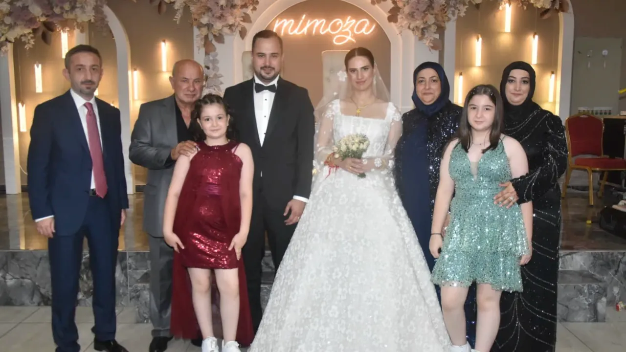 İki Şehrin Gizli Aşkı: Aslıhan ve Temel’in Şok Evliliği!