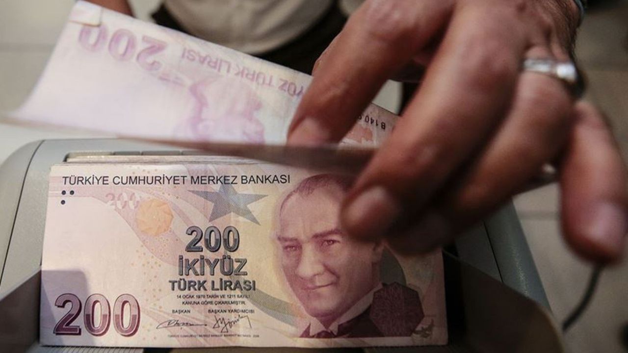 Emekli Bombası Patladı! Destici’den Şok Zam Çıkışı!