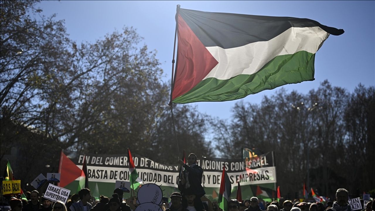 La Vuelta’da İsrail Kabusu: Bisiklet Yarışı Filistin Arenasına Döndü