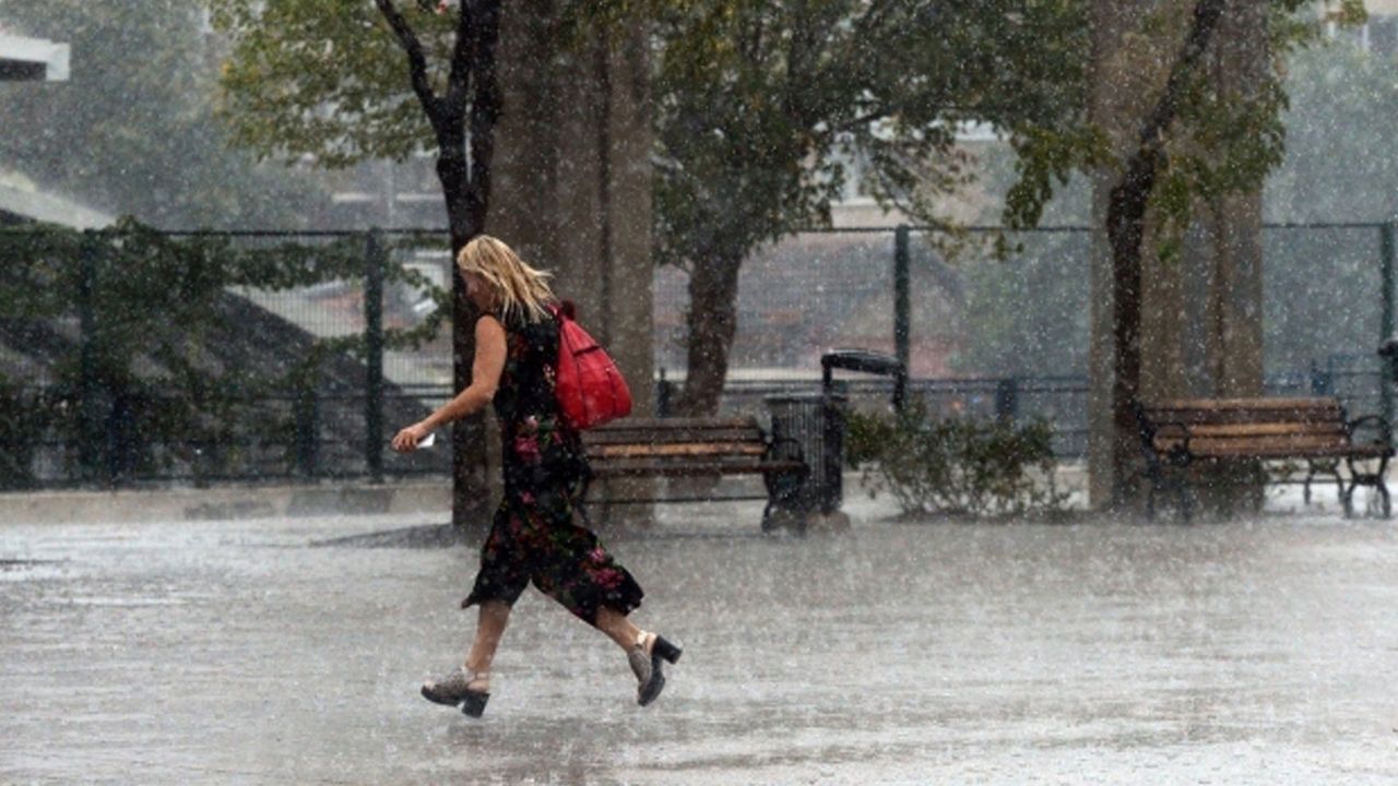 meteorolojiden yeni uyari karadenizde kuvvetli saganak geliyor.jpg