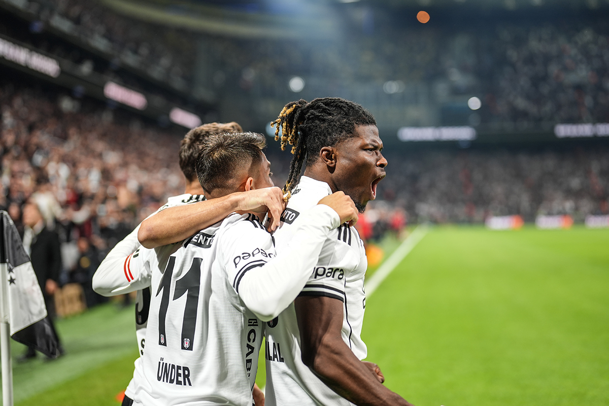 AA 20251102 39596138 39596134 BESIKTAS FENERBAHCEa 319909