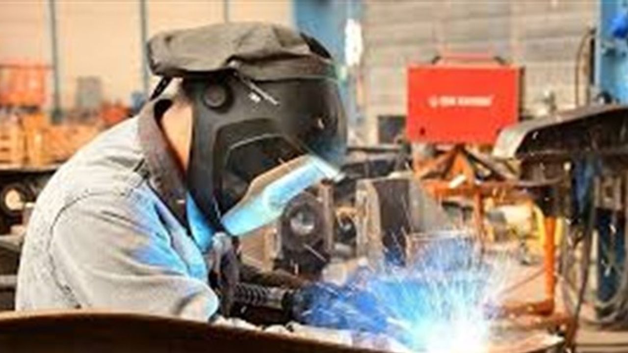 turkiye de ucretli calisan sayisi 16 1 milyon kisiyi asti